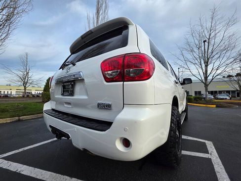 Used 2012 Toyota Sequoia Limited image 12