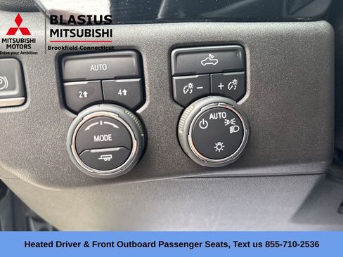 Used 2023 Chevrolet Silverado 1500 LT AWD/4WD image 26