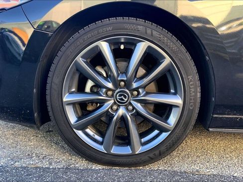 Used 2019 MAZDA MAZDA3 AWD Hatchback image 11