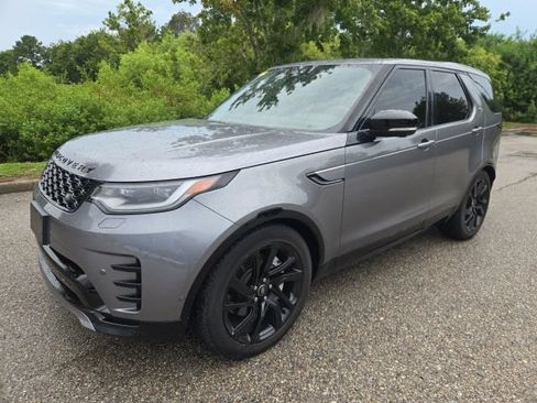 Used 2023 Land Rover Discovery S R-Dynamic AWD/4WD image 1