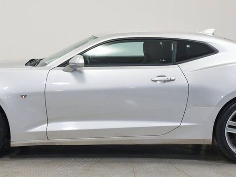 Used 2017 Chevrolet Camaro LT w/ RS Package image 8