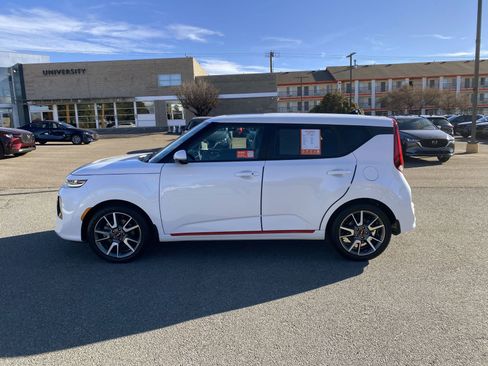 Used 2022 Kia Soul Turbo FWD image 50