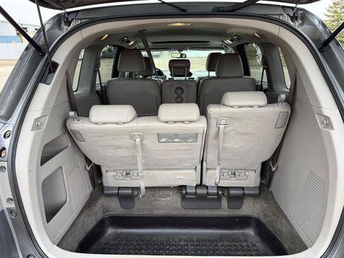 Used 2011 Honda Odyssey EX-L image 21