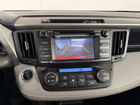 Used 2017 Toyota RAV4 XLE AWD/4WD image 31