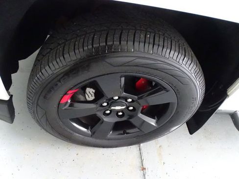 Used 2018 Chevrolet Silverado 1500 LTZ Z71 w/ Redline Edition image 26