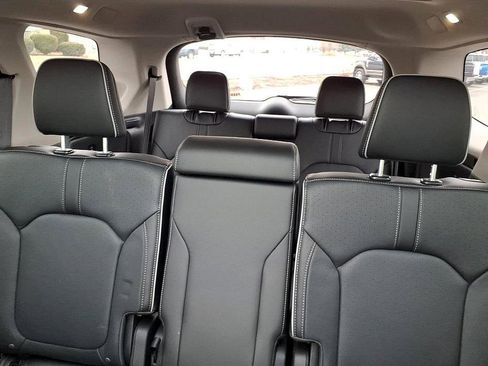 Used 2024 Honda Pilot Elite image 21