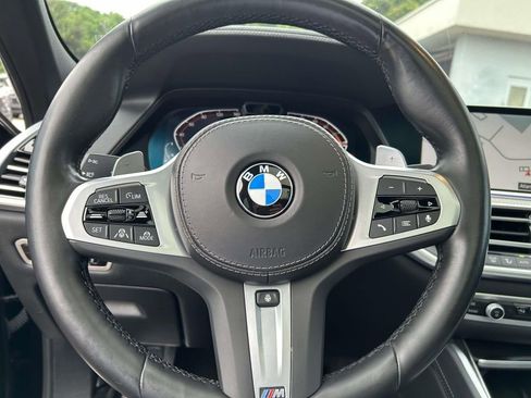 Used 2022 BMW X6 xDrive40i w/ M Sport Package AWD/4WD image 21
