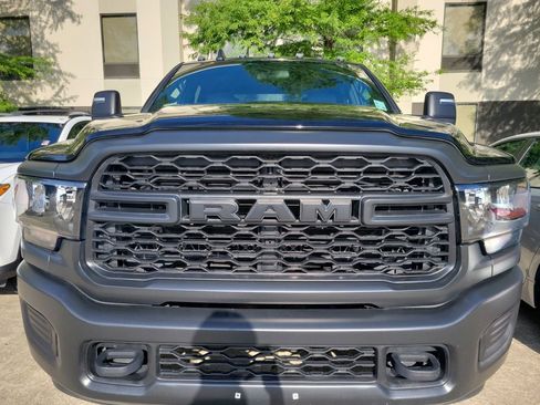 Used 2024 RAM 2500 Tradesman w/ Protection Group AWD/4WD image 4