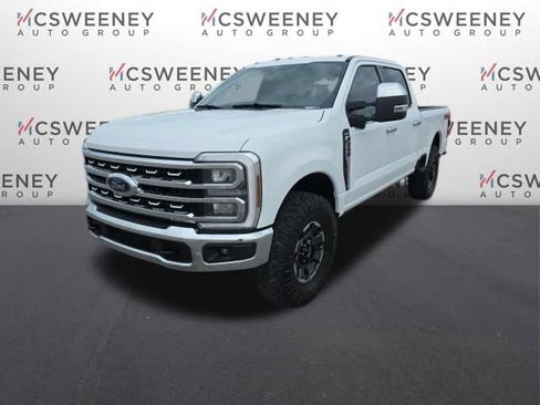 Used 2025 Ford F250 Lariat w/ Chrome Package AWD/4WD image 3