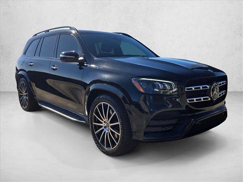 Used 2022 Mercedes-Benz GLS 450 4MATIC image 3