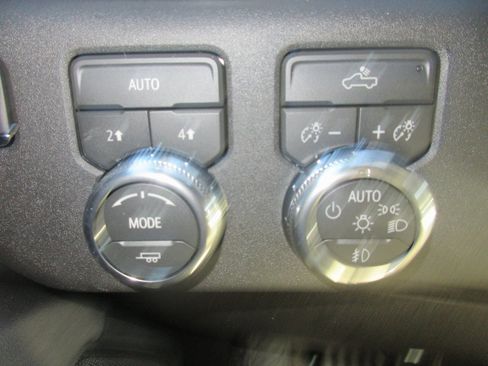 New 2026 GMC Sierra 1500 Elevation image 16