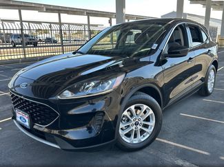 Used 2020 Ford Escape SE FWD video 1