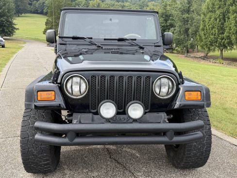 Used 2004 Jeep Wrangler 4WD image 20