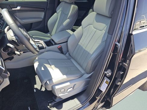 Used 2022 Audi Q5 2.0T Premium w/ Convenience Package AWD/4WD image 6