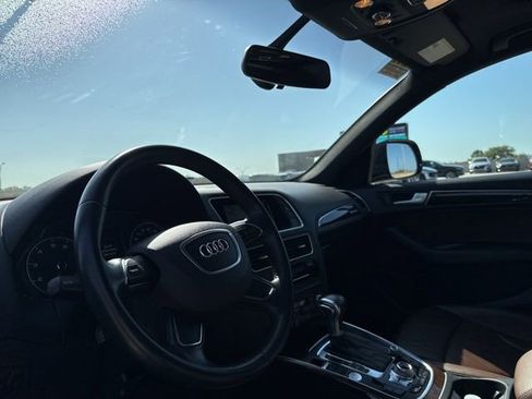 Used 2017 Audi Q5 2.0T Premium image 13