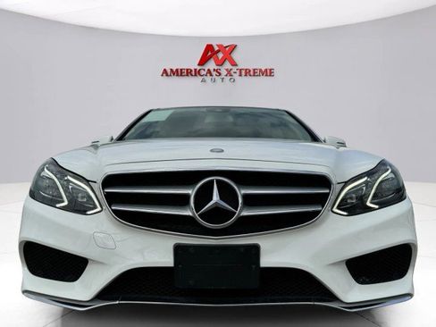 Used 2015 Mercedes-Benz E 400 4MATIC Sedan image 8