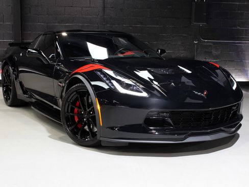 Used 2019 Chevrolet Corvette Grand Sport image 7
