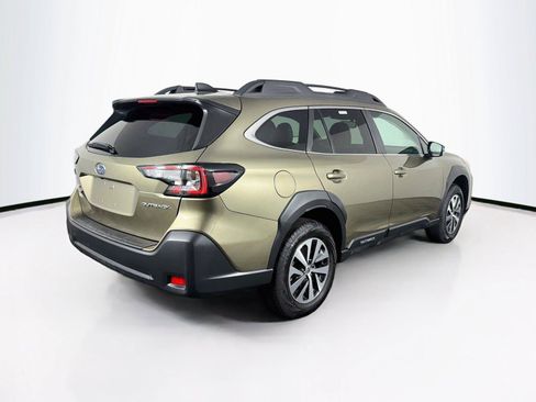 Used 2025 Subaru Outback Premium w/ Popular Package #1A AWD/4WD image 11