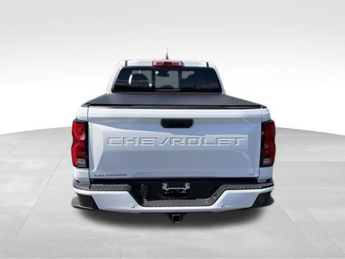 Certified 2024 Chevrolet Colorado LT w/ LT Convenience Package III AWD/4WD image 4