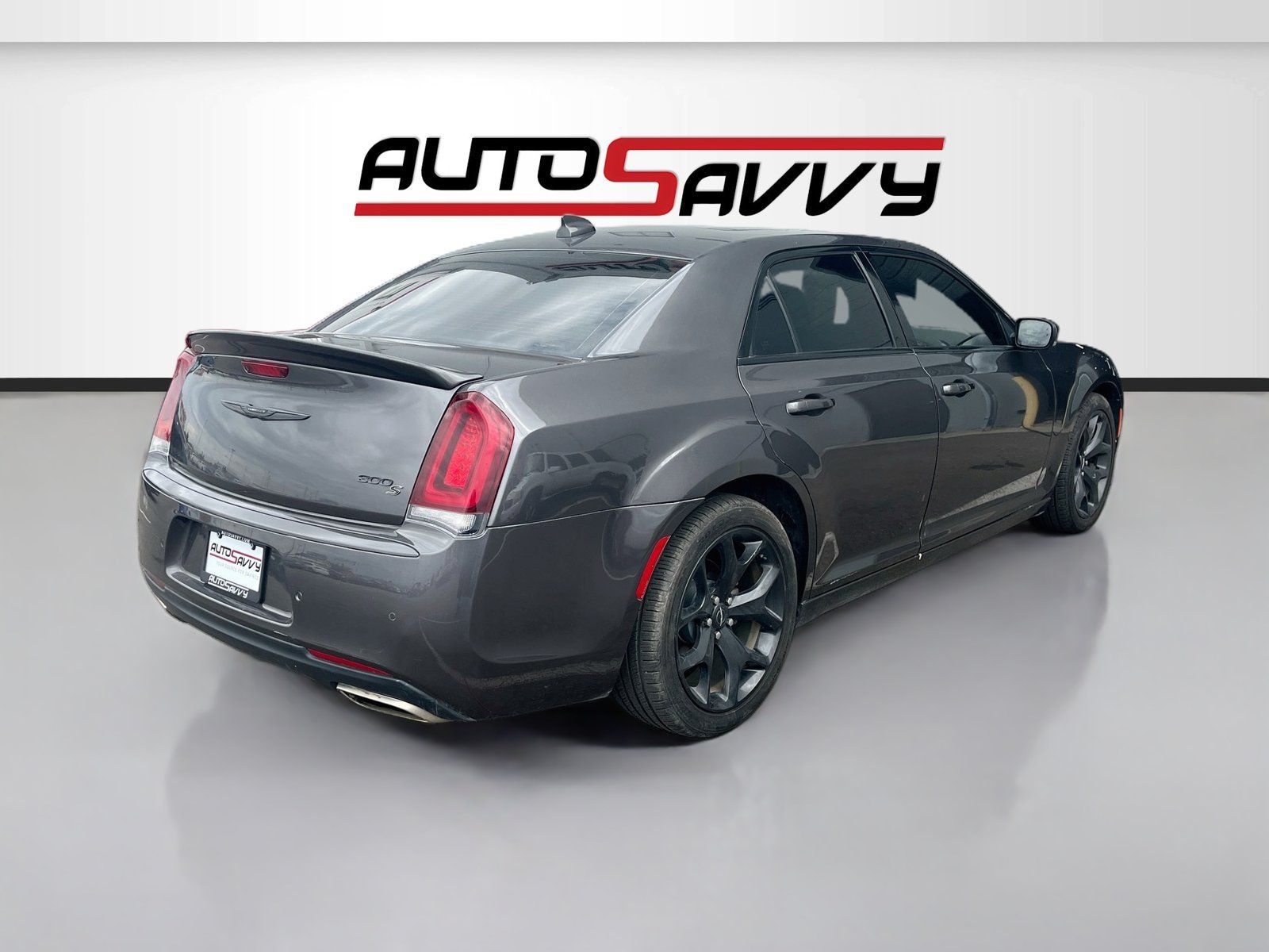 Used 2022 Chrysler 300 S RWD image 7