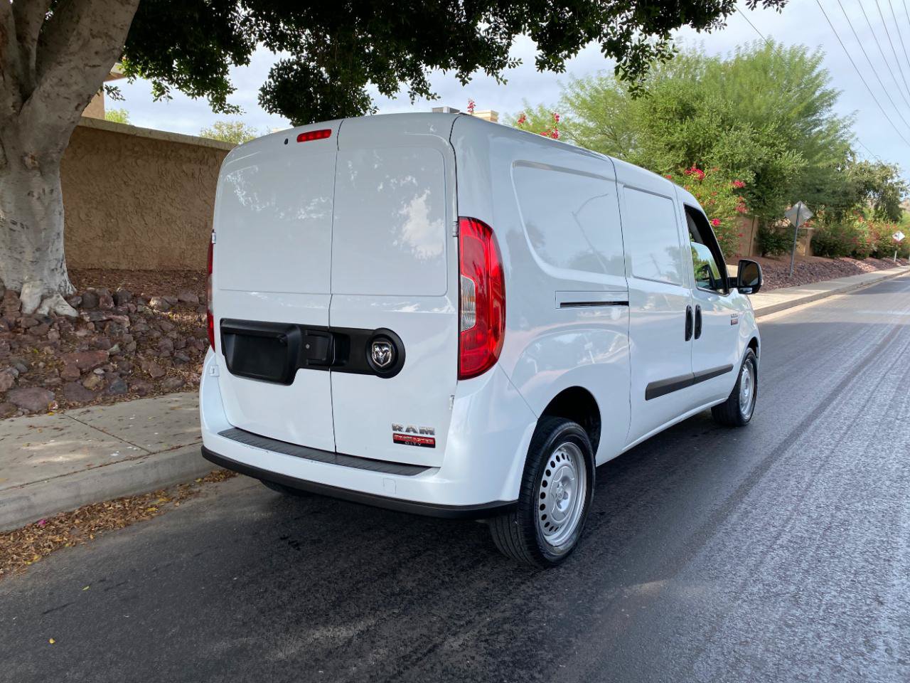 Used 2022 RAM ProMaster City Tradesman FWD image 4