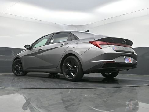 Used 2023 Hyundai Elantra Blue FWD image 26