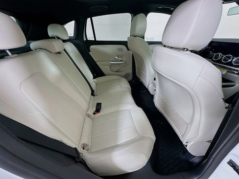 New 2026 Mercedes-Benz GLA 250 image 29