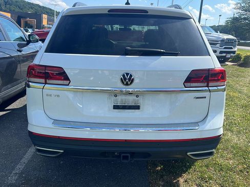Used 2023 Volkswagen Atlas SE w/ Black Wheel Package AWD/4WD image 4
