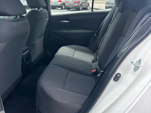 Used 2021 Toyota Corolla LE w/ Carpet Mat Package (TMS) FWD image 18