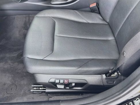 Used 2014 BMW 328i xDrive Sedan AWD/4WD image 17