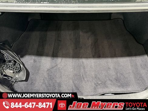 Used 2025 Toyota Camry SE w/ Convenience Package image 30