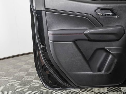 Certified 2025 Chevrolet Colorado Z71 AWD/4WD image 38