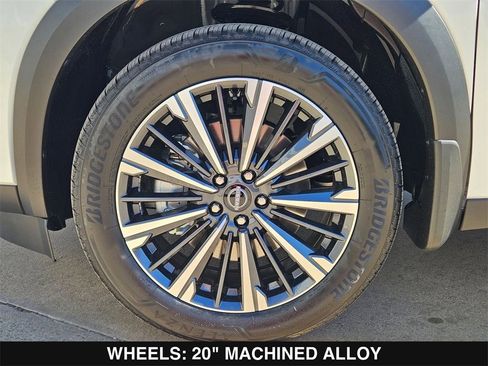 New 2026 Nissan Pathfinder Platinum image 31