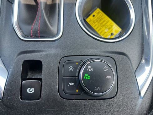 Used 2023 Chevrolet Traverse RS w/ LPO, Floor Liner Package AWD/4WD image 32