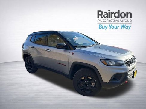 Used 2024 Jeep Compass Trailhawk image 30