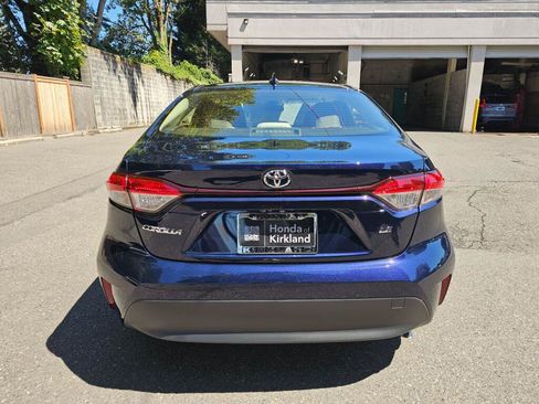 Used 2026 Toyota Corolla LE FWD image 6