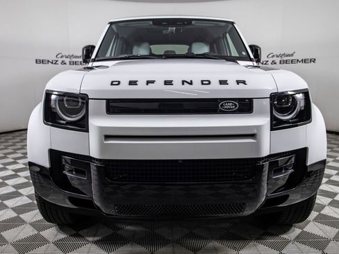 Used 2026 Land Rover Defender 110 X-Dynamic SE AWD/4WD image 5