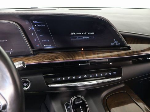 Used 2023 Cadillac Escalade Premium Luxury Platinum w/ LPO, Floor Liner Package AWD/4WD image 5