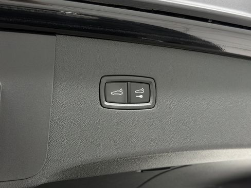 Certified 2022 Porsche Cayenne S image 65