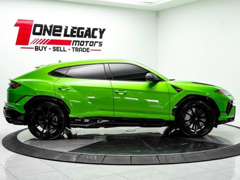 Used 2023 Lamborghini Urus S AWD/4WD image 5