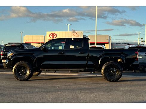 New 2025 Toyota Tacoma SR5 image 7