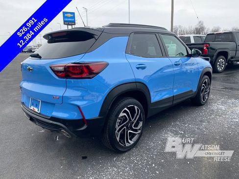 Used 2024 Chevrolet TrailBlazer RS w/ Driver Confidence Package image 7