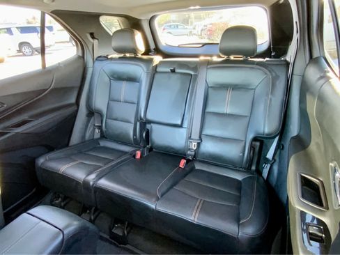 Used 2022 Chevrolet Equinox Premier image 24