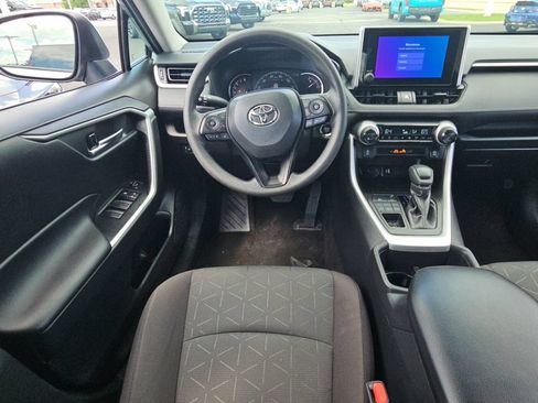 Certified 2025 Toyota RAV4 XLE AWD/4WD image 9