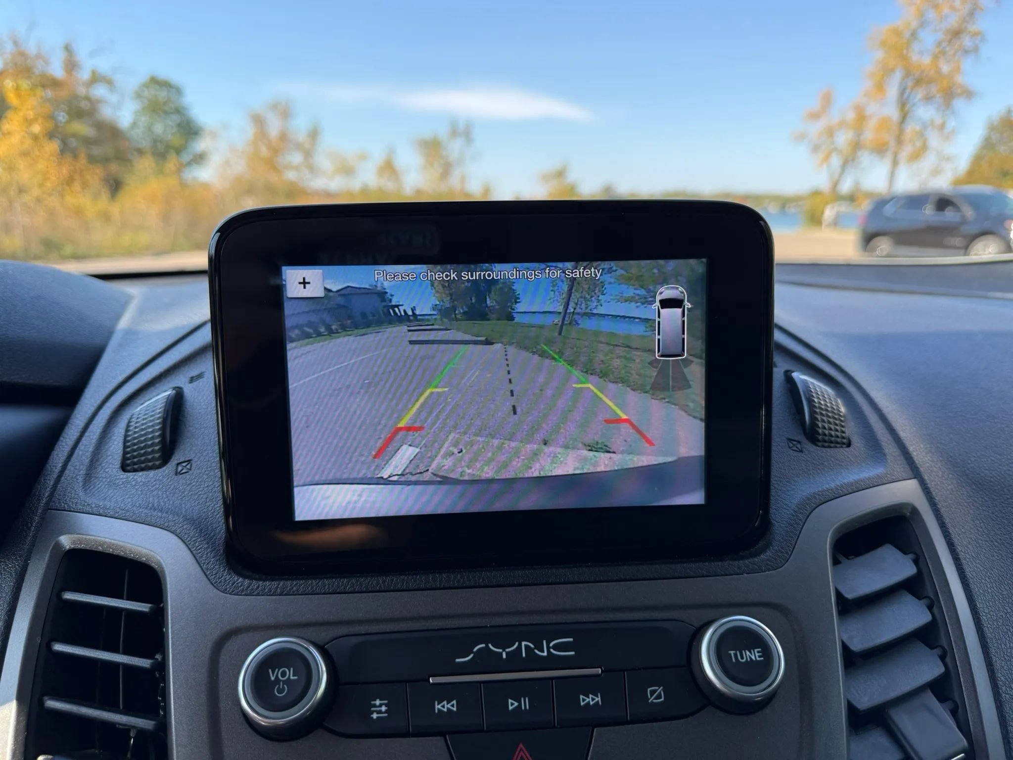 Used 2020 Ford Transit Connect XL FWD image 18