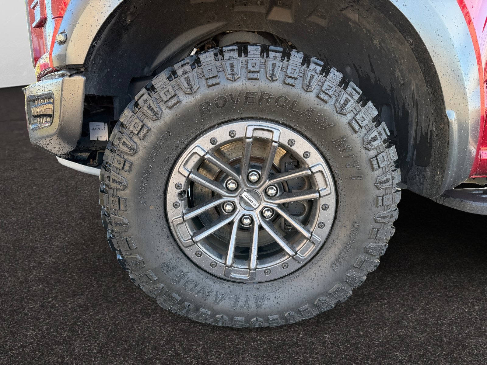 Used 2019 Ford F150 Raptor w/ Equipment Group 802A Luxury AWD/4WD image 14