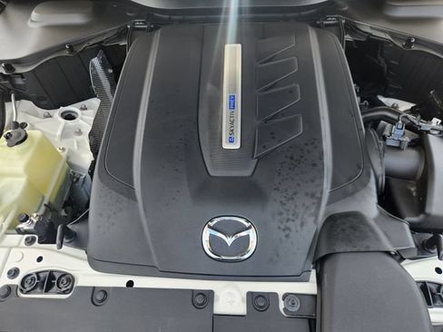Used 2025 MAZDA CX-70 Plug-In Hybrid w/ Premium Plus AWD/4WD image 32
