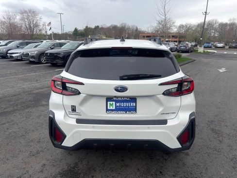 Used 2025 Subaru Crosstrek 2.5i Limited AWD/4WD image 7