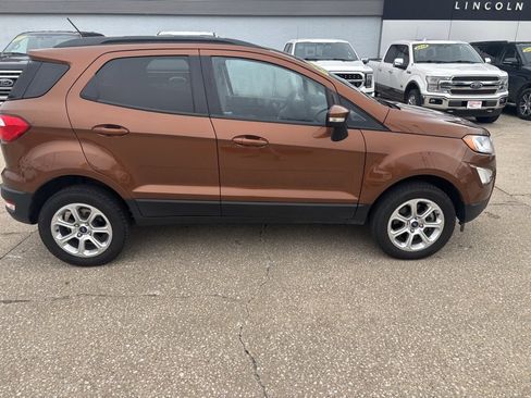 Used 2020 Ford EcoSport SE w/ SE Convenience Package image 9