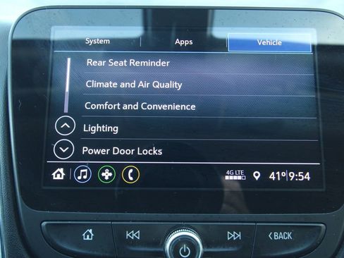 Used 2019 Chevrolet Malibu LT image 34